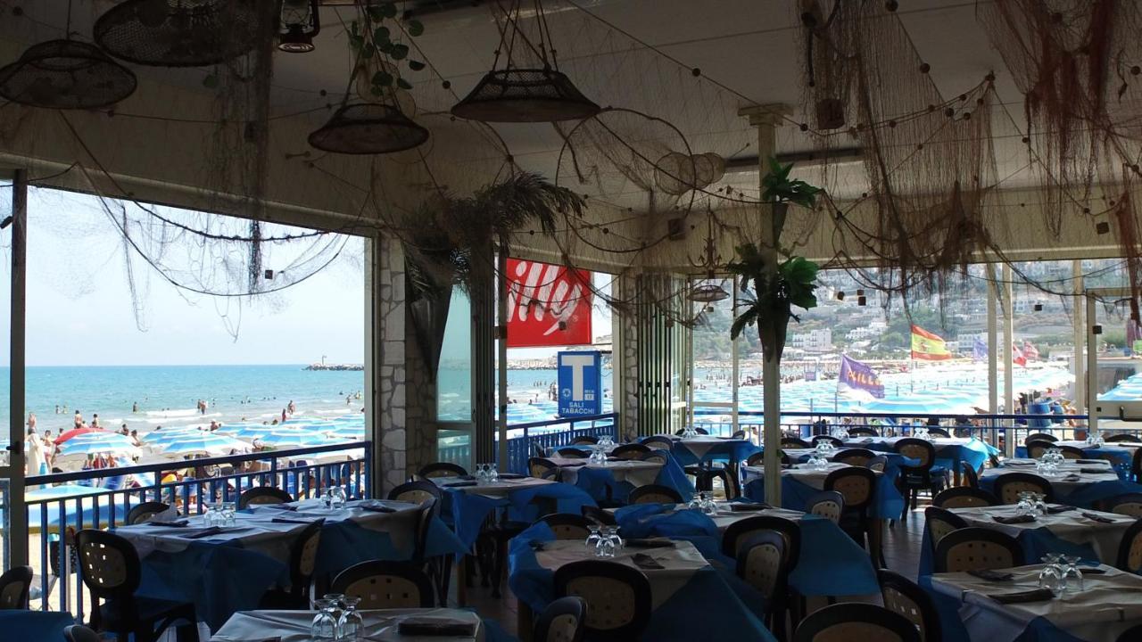 Hotel Incanto Peschici Exterior foto